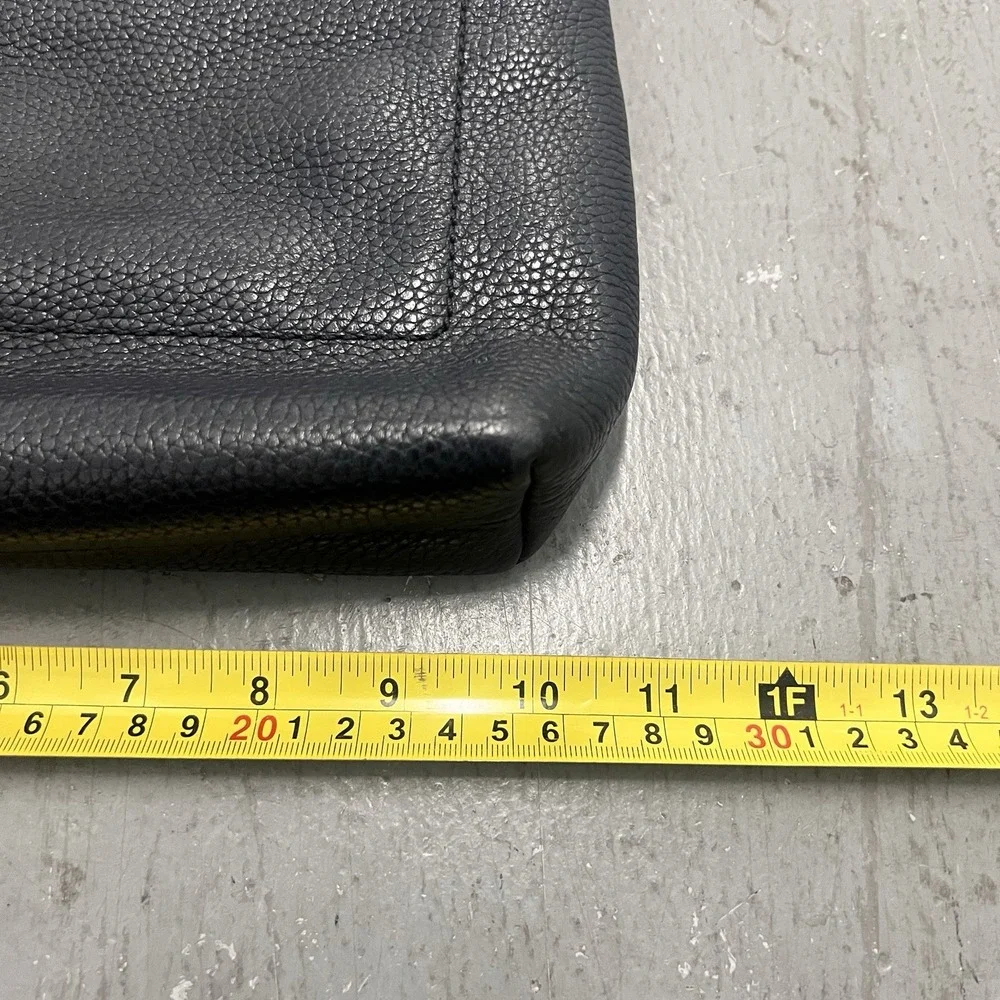 Kate Spade New York Pebbled Leather Crossbody Bag Black Tassel Zip Purse - Picture 12 of 16